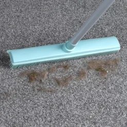 Balai coiffeur telescopique