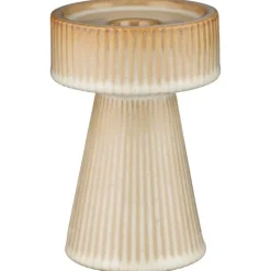 Bougeoir avec bougie