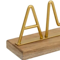 Mot a poser amour or