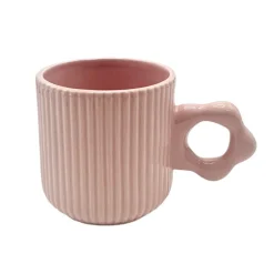 Mug strie avec anse fleur rose