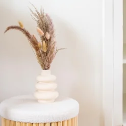 Pampas dans vase spirale beige