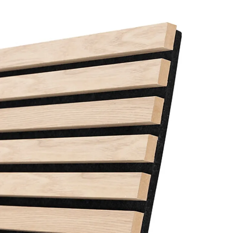 Panneau decoratif tasseaux bois